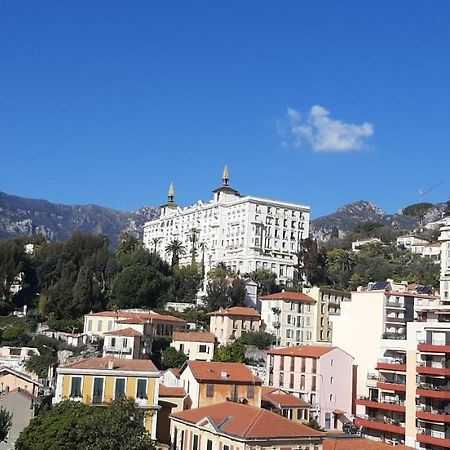 Appartement Le Petit Citron à Menton Extérieur photo